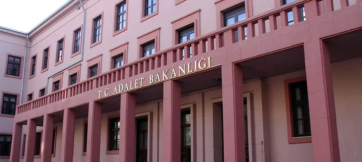 İcra Müdürlüğü Sınavı 2025 Ne Zaman? – İcra Müdürü – Maaş, Sınav Rehberi, Minibüs Saatleri ve Aktüel Ürünler İcra Müdürlüğü Sınavı 2025 Ne Zaman?