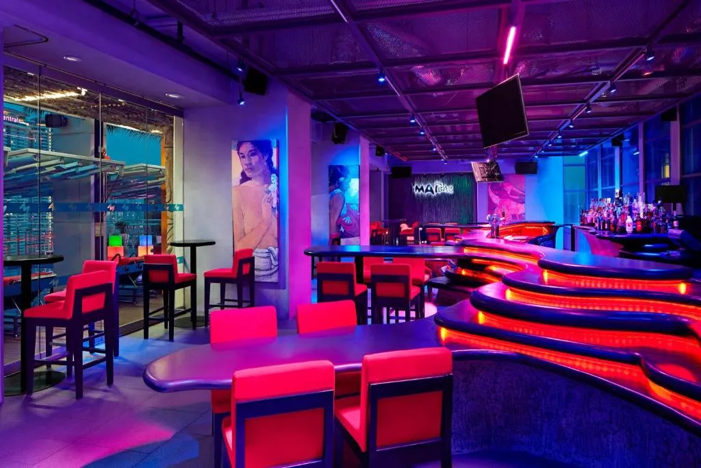 Biyax Night Club: Lefkoşa’nın Gözdesi – İcra Müdürü – Maaş, Sınav Rehberi, Minibüs Saatleri ve Aktüel Ürünler Biyax Night Club: Lefkoşa’nın Gözdesi